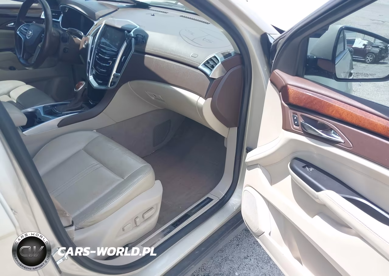 2015 Cadillac Srx Performance Collection VIN:3GYFNCE31FS570987 - 5