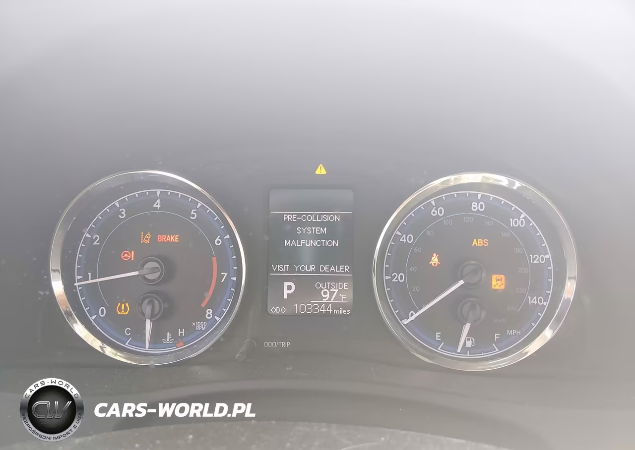 2017 Toyota Corolla Le VIN:5YFBURHE8HP586983 - 7