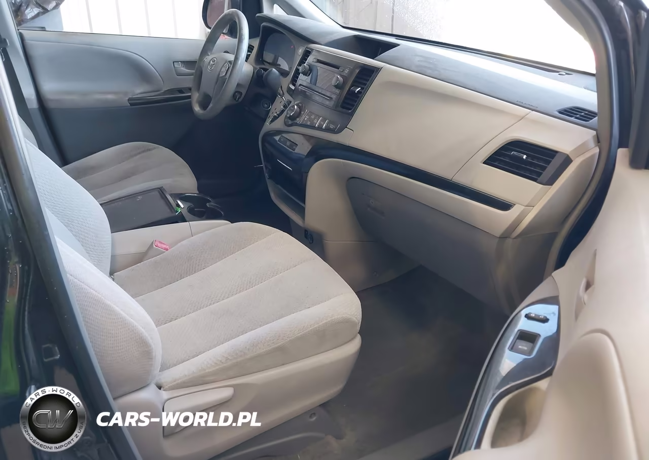 2014 Toyota Sienna Le V6 8 Passenger VIN:5TDKK3DC5ES439255 - 5