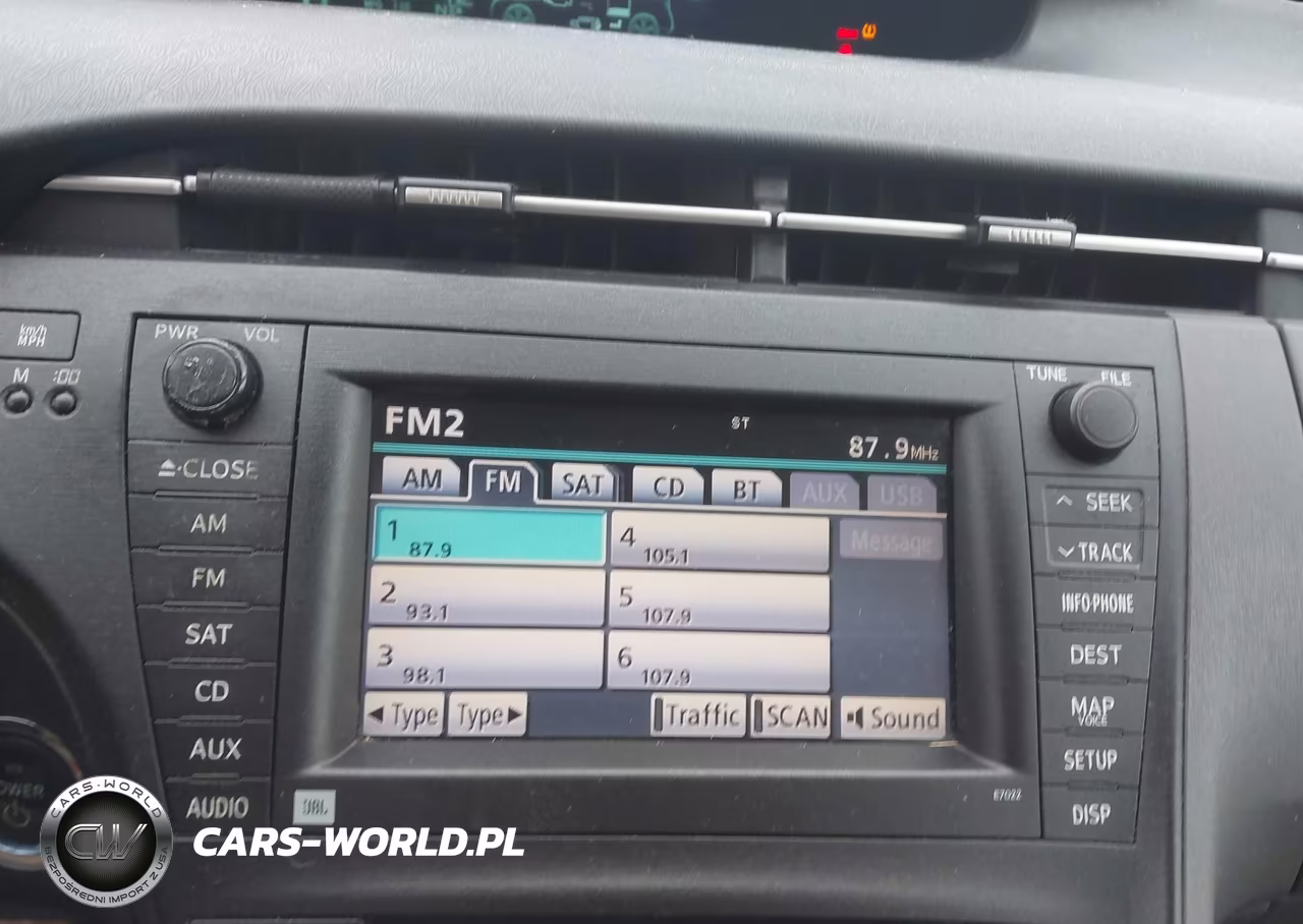 2011 Toyota Prius Four VIN:JTDKN3DUXB1406793 - 17
