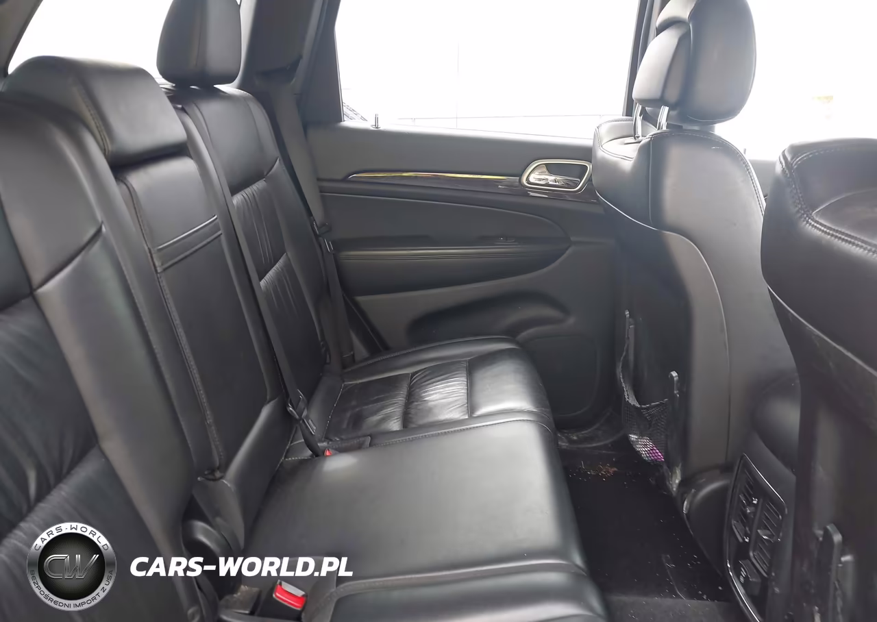 2011 Jeep Grand Cherokee Laredo VIN:1J4RR4GGXBC570252 - 8