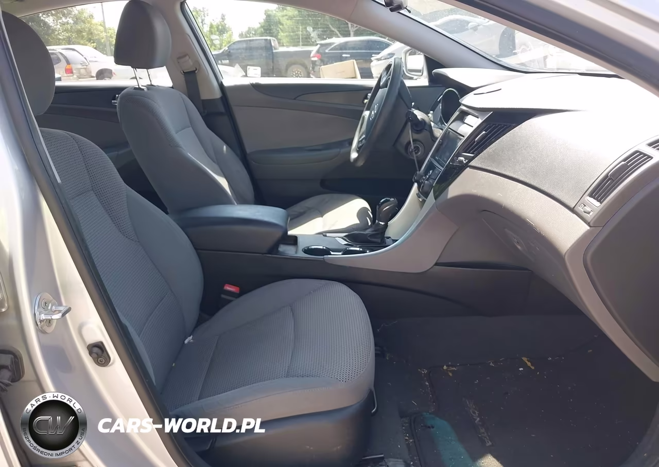 2012 Hyundai Sonata Gls VIN:5NPEB4AC9CH484807 - 5