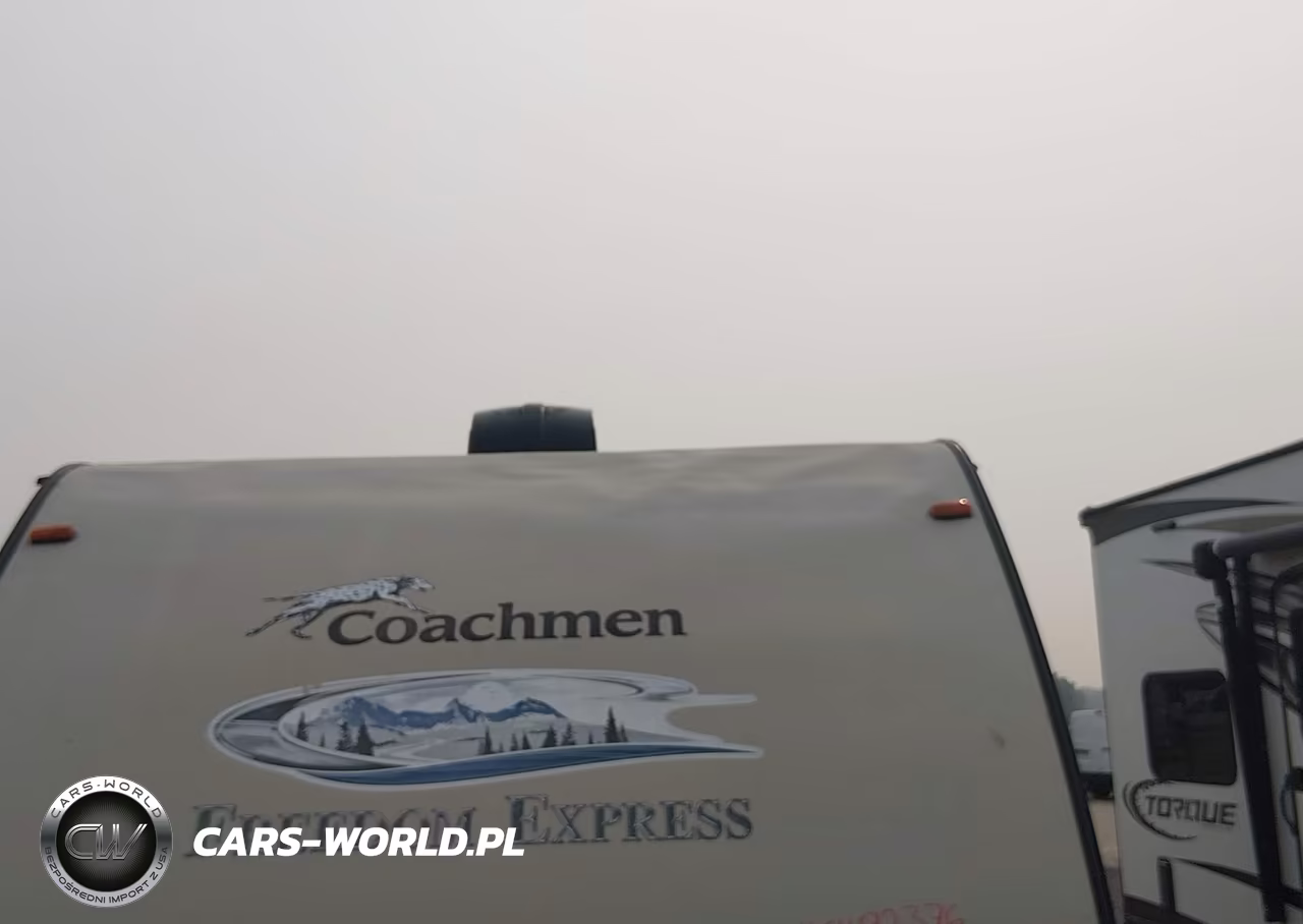 2015 Coachmen Express VIN:5ZT2FEMB1FA018119 - 6