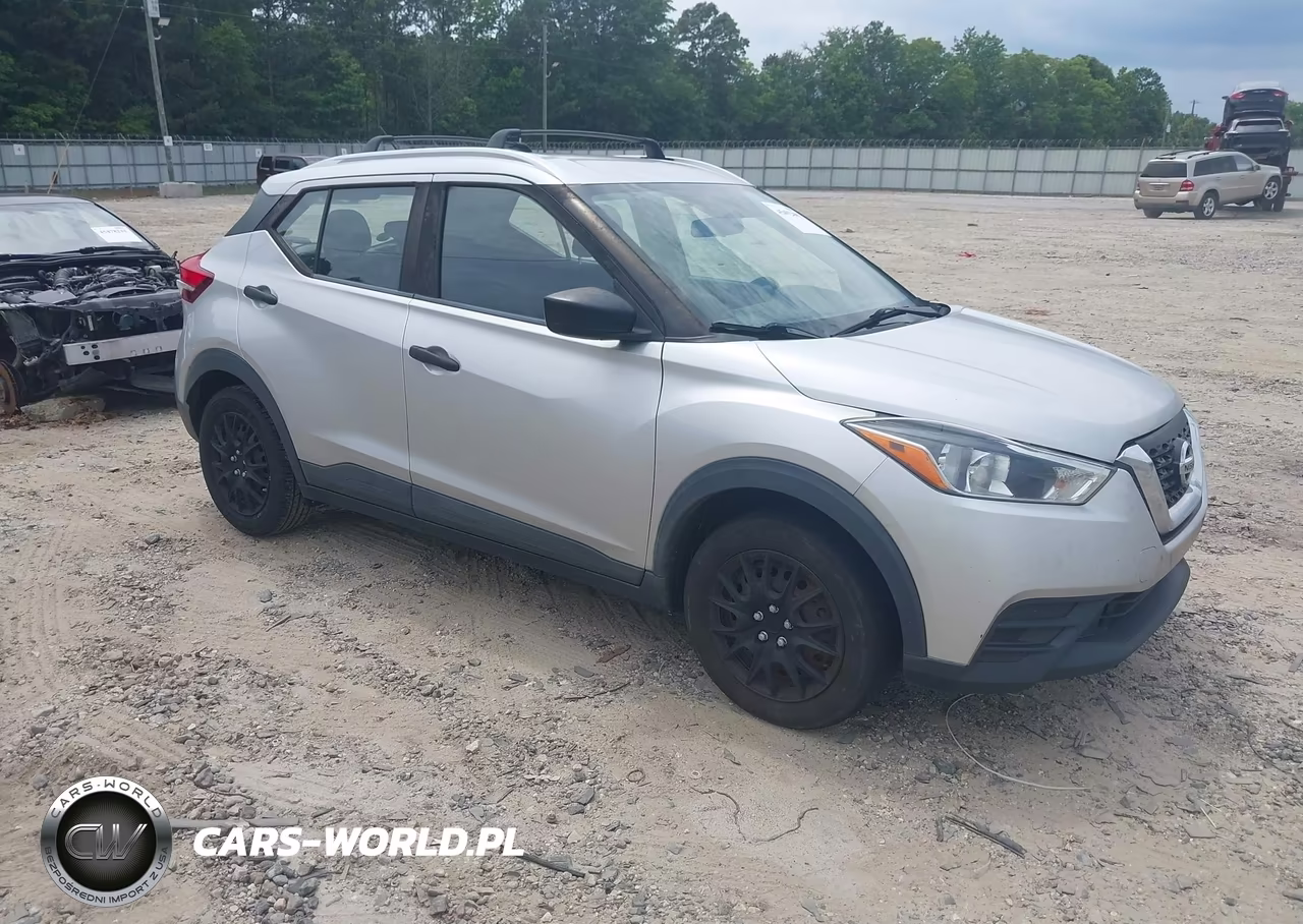 2018 Nissan Kicks S