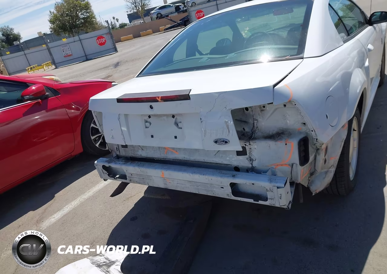 2002 Ford Mustang Deluxe-Premium-Standard VIN:1FAFP40472F237641 - 13