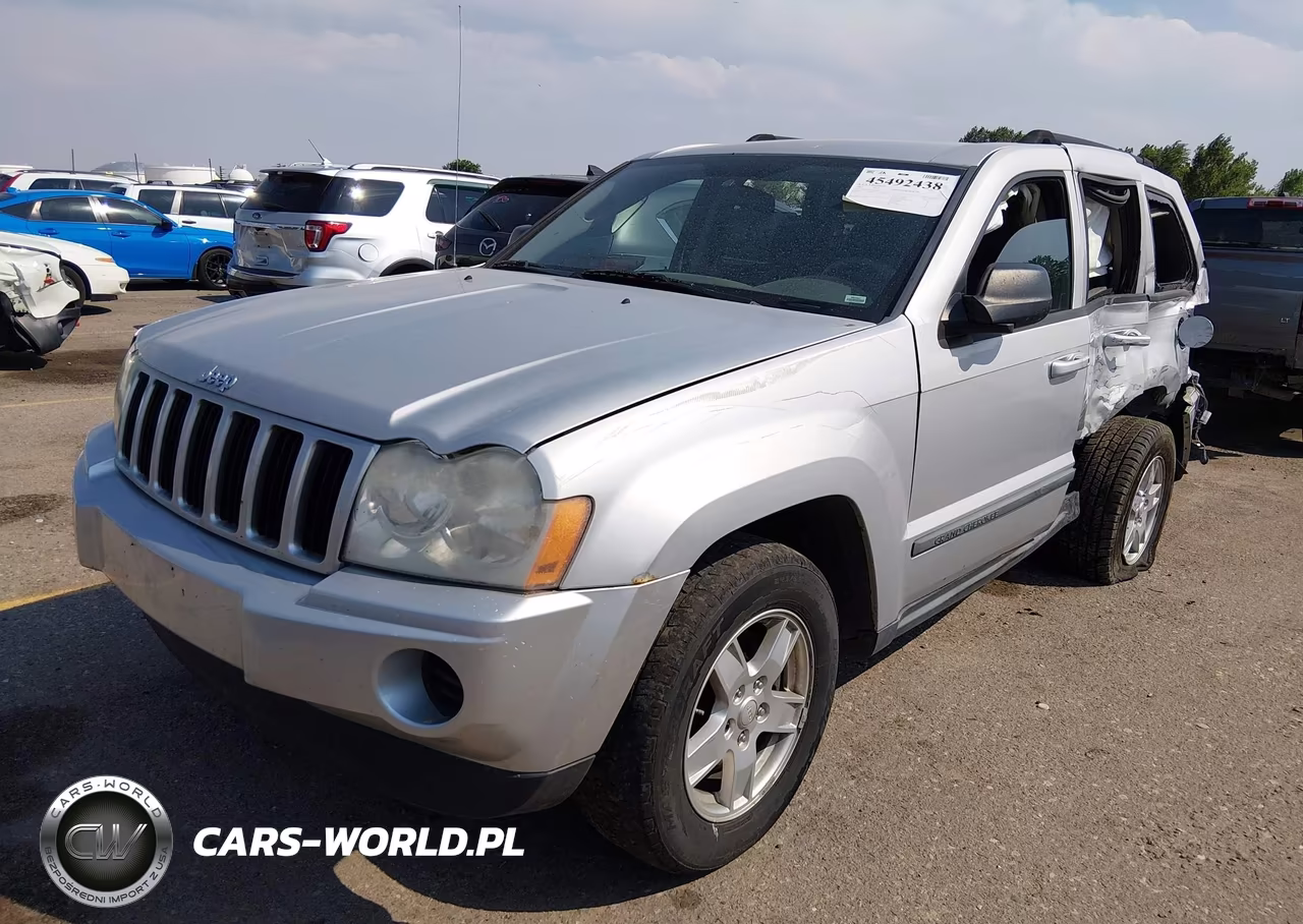 2007 Jeep Grand Cherokee Laredo VIN:1J8GR48K77C568815 - 2