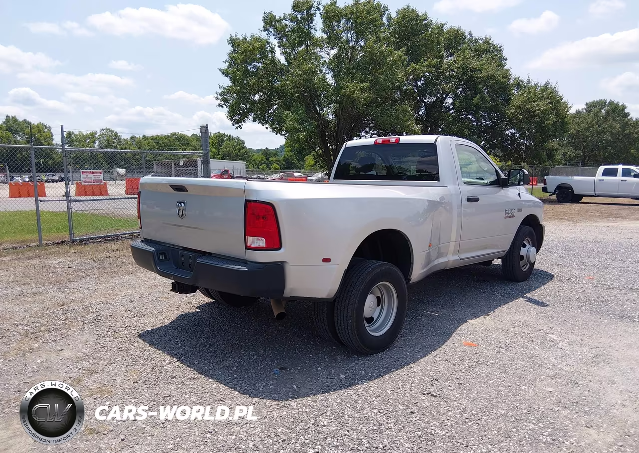 2018 Ram 3500 Tradesman 4X2 8' Box VIN:3C63RPAJ5JG383604 - 4
