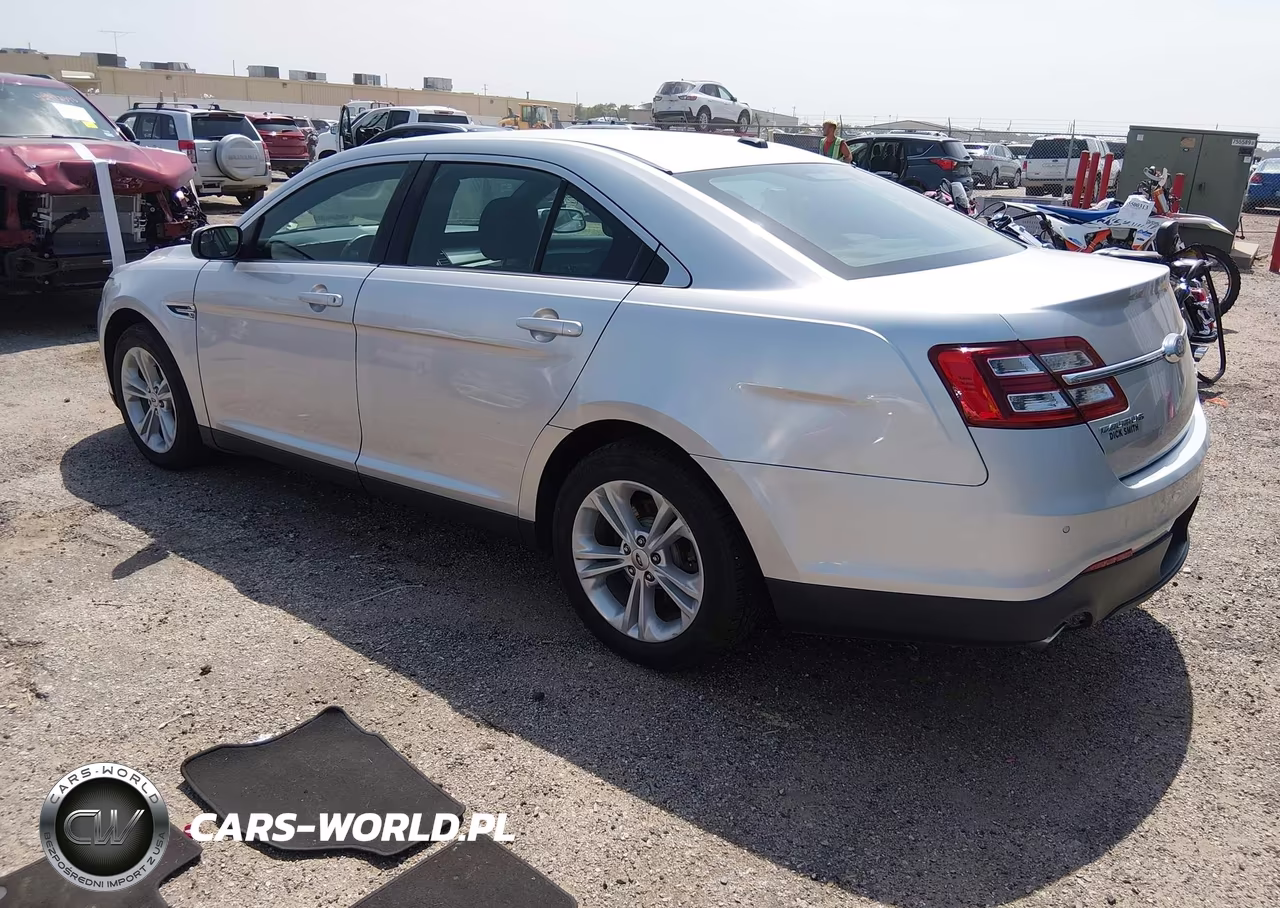 2015 Ford Taurus Sel VIN:1FAHP2E80FG127779 - 3