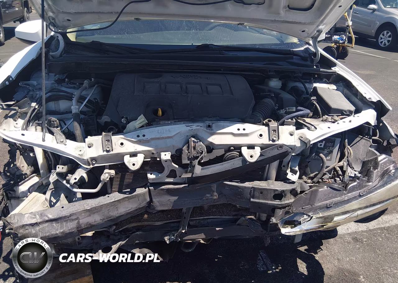 2015 Toyota Corolla Le VIN:5YFBURHE6FP218329 - 10