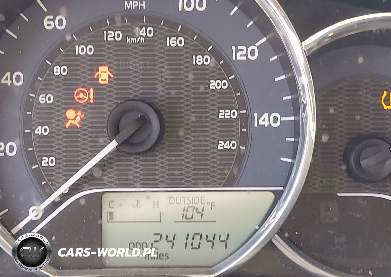 2015 Toyota Corolla Le VIN:5YFBURHE6FP218329 - 16