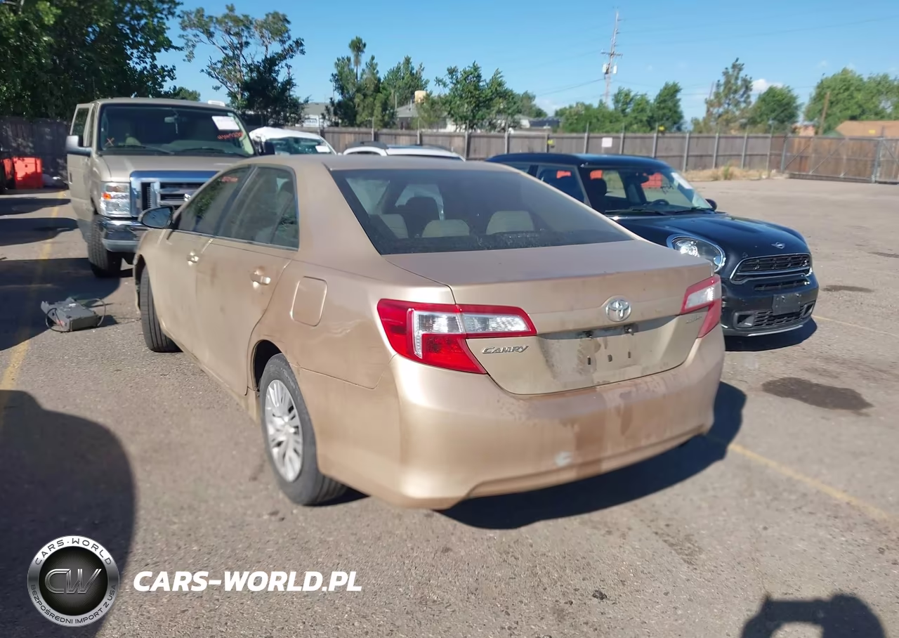 2012 Toyota Camry L VIN:4T1BF1FK8CU509509 - 3