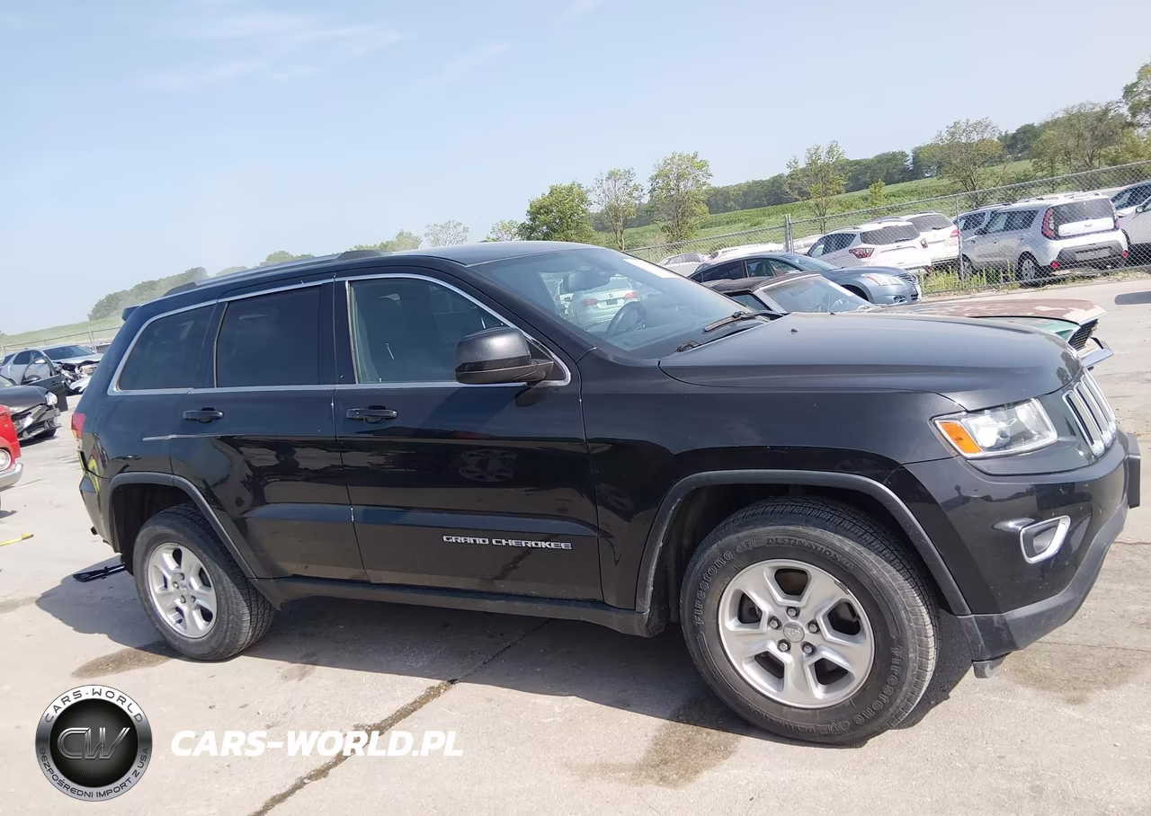 2014 Jeep Grand Cherokee Laredo VIN:1C4RJFAG3EC130976 - 14