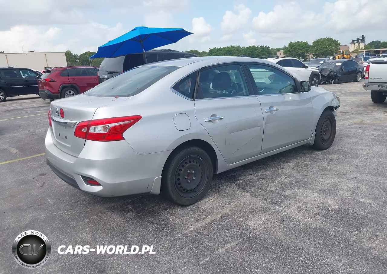 2017 Nissan Sentra S VIN:3N1AB7AP7HY254425 - 4