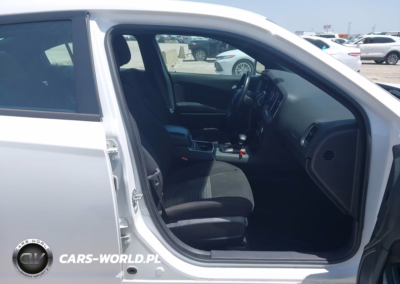 2023 Dodge Charger Sxt VIN:2C3CDXBGXPH550692 - 5
