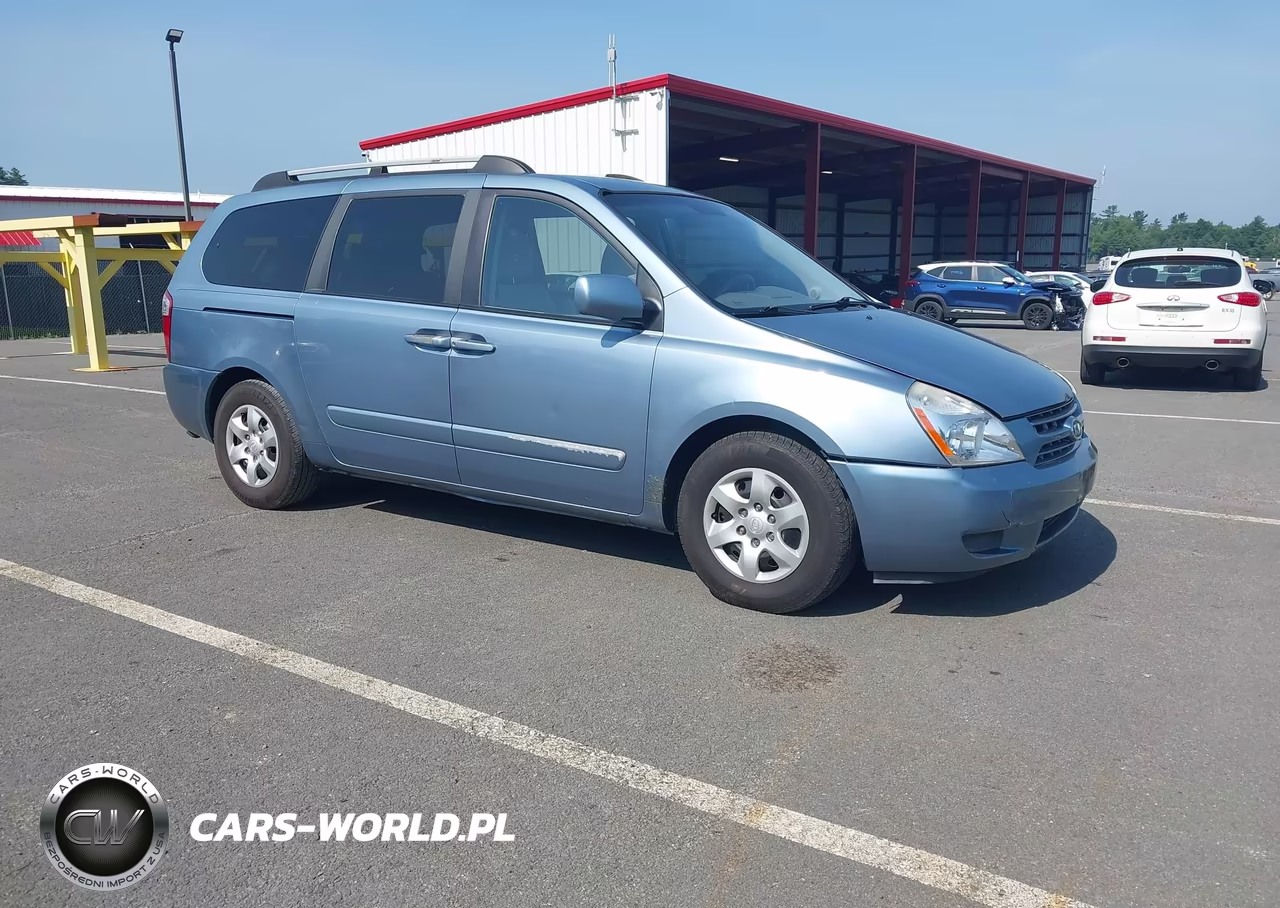 2008 Kia Sedona Lx