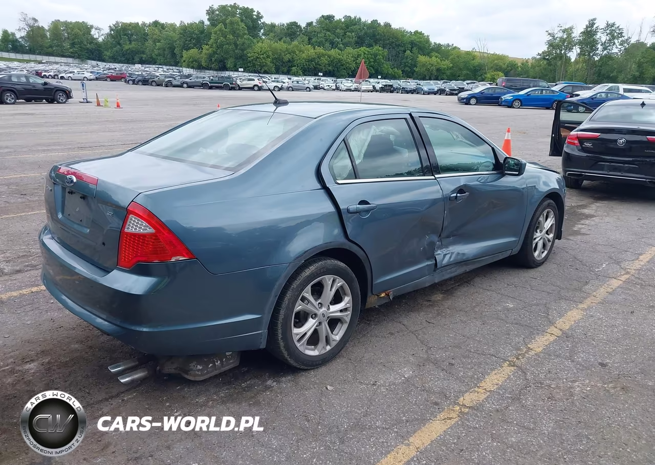 2012 Ford Fusion Se VIN:3FAHP0HA1CR122999 - 4