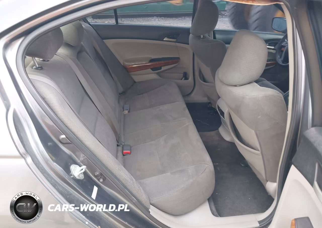 2011 Honda Accord 2.4 Ex VIN:1HGCP2F71BA017168 - 8
