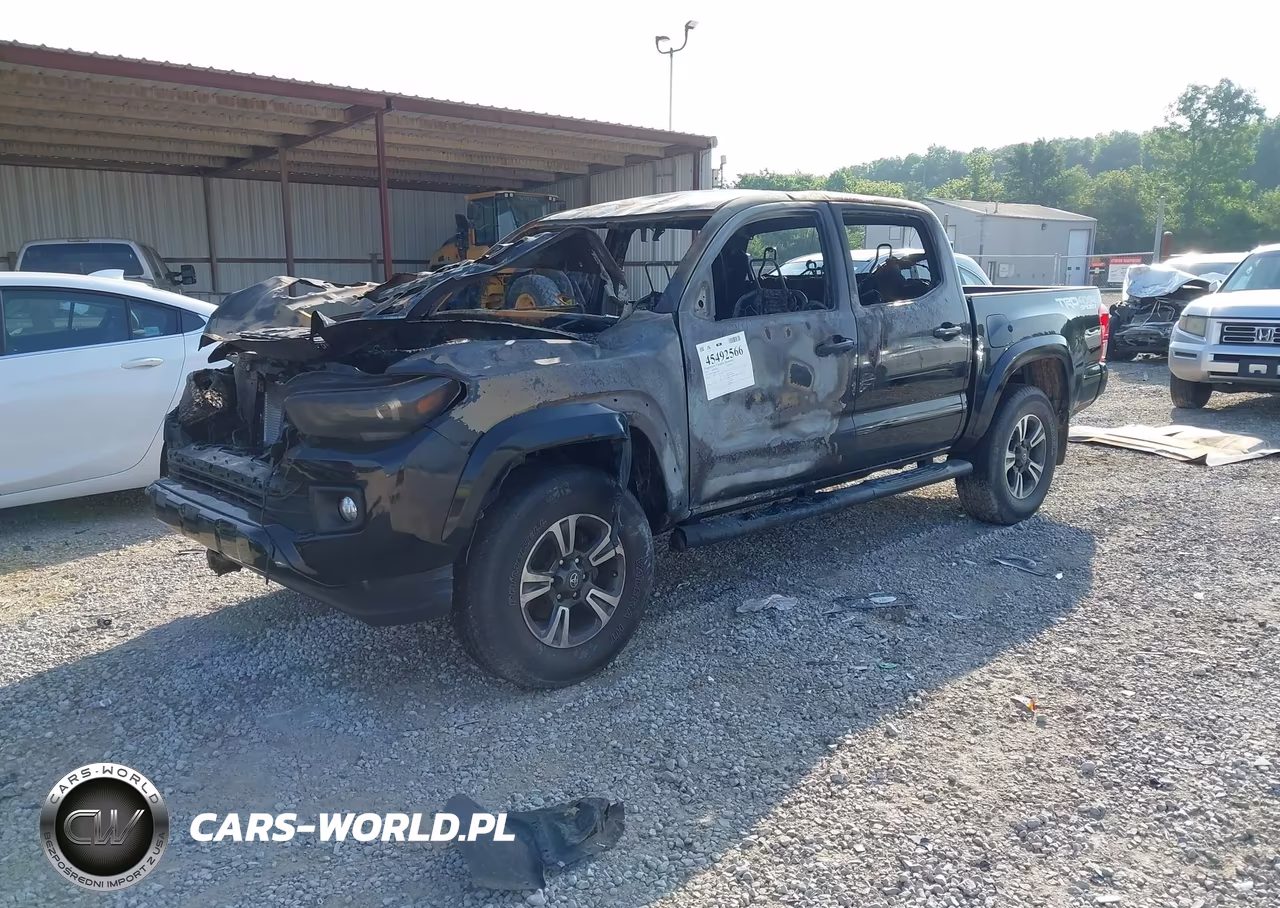 2017 Toyota Tacoma Trd Sport VIN:3TMCZ5AN8HM112497 - 2