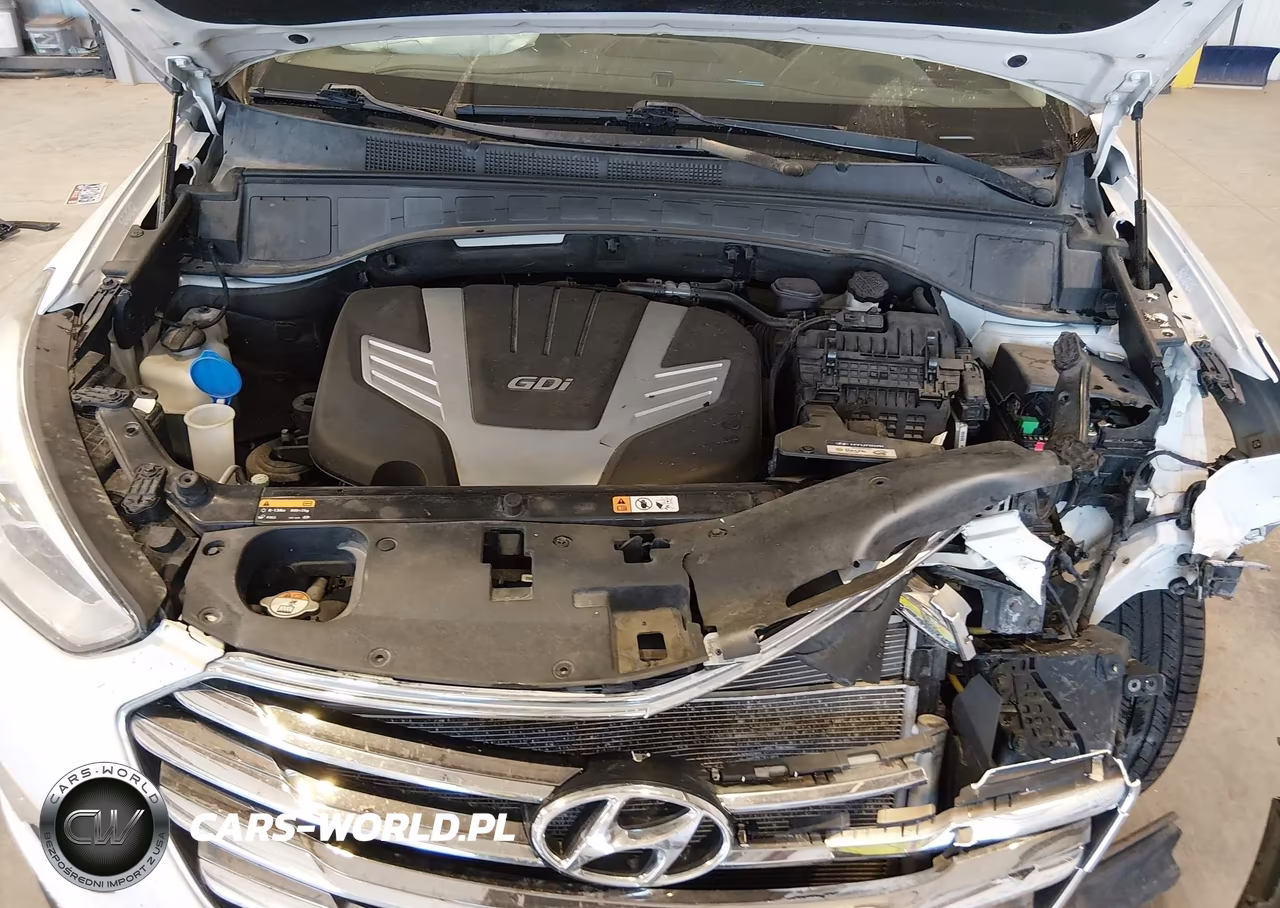2015 Hyundai Santa Fe Gls VIN:KM8SMDHF0FU094245 - 10