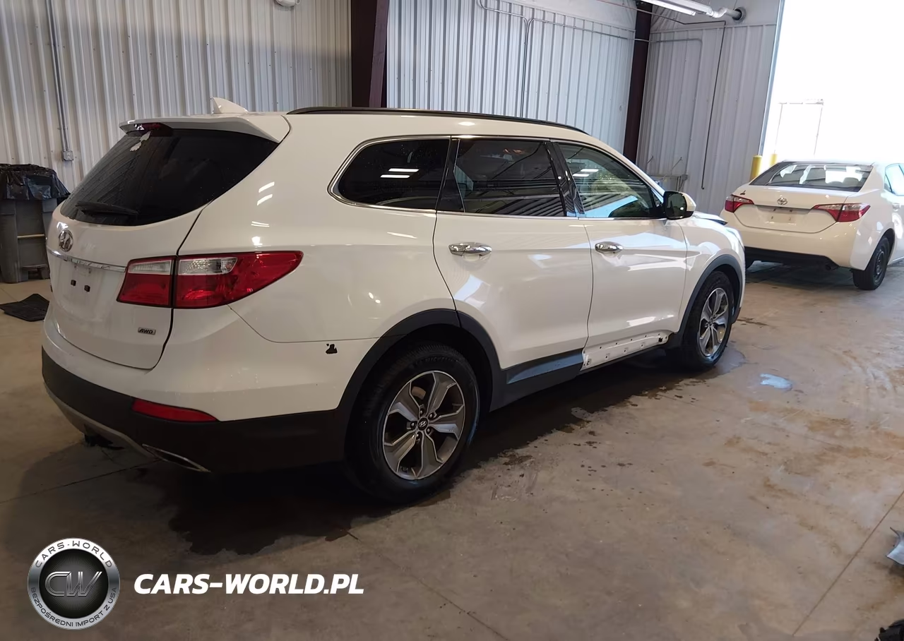 2015 Hyundai Santa Fe Gls VIN:KM8SMDHF0FU094245 - 4