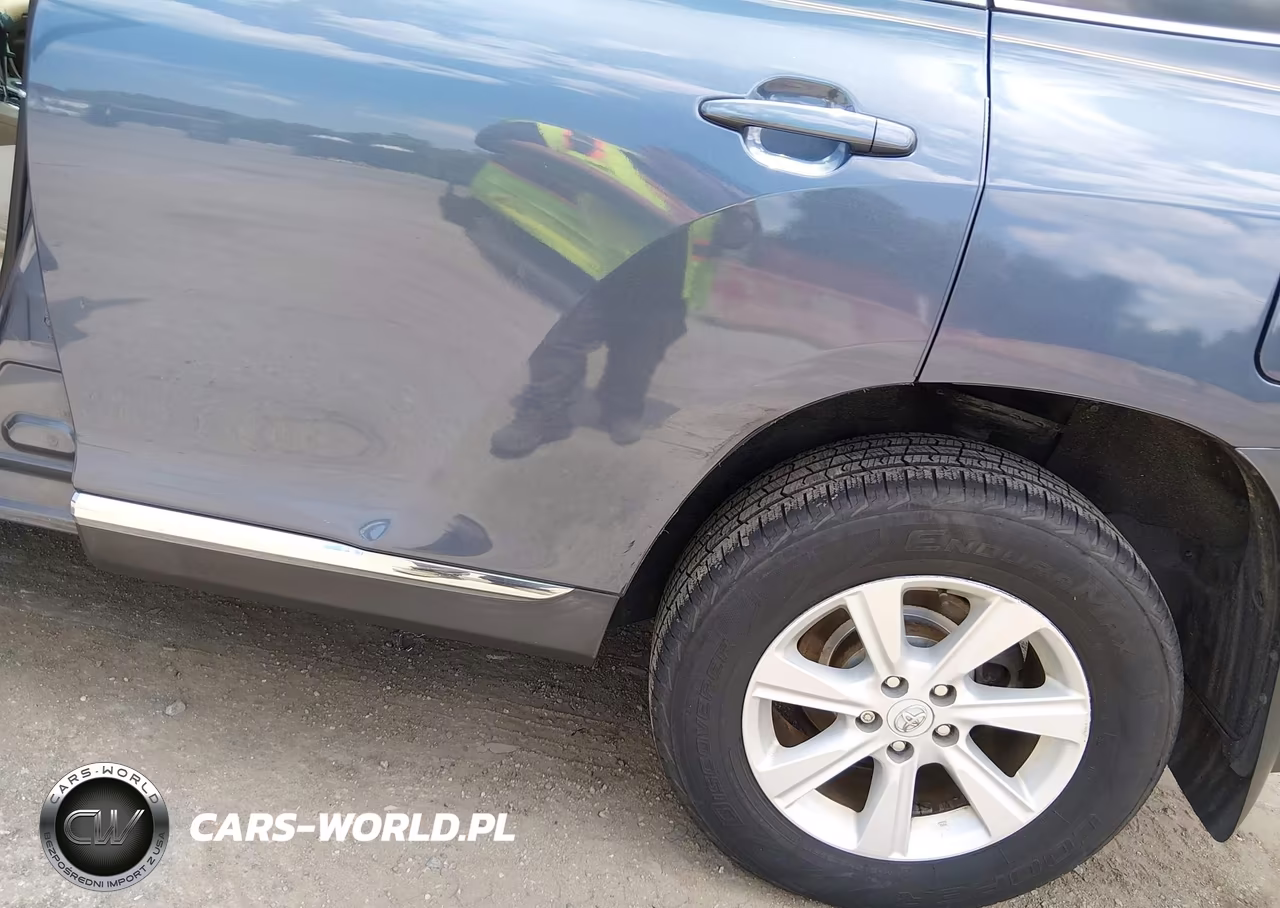 2011 Toyota Highlander Base V6 VIN:5TDBK3EH2BS076838 - 6