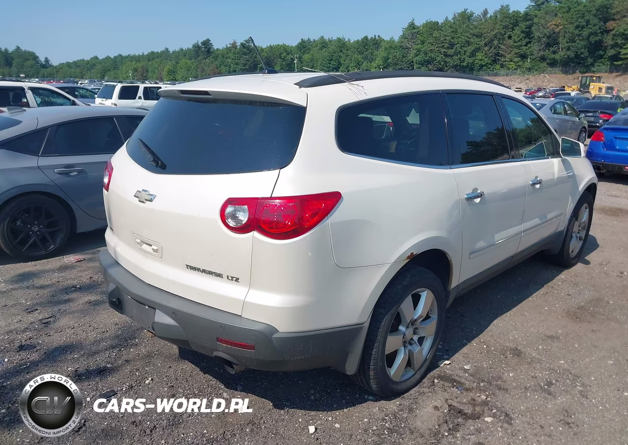 2011 Chevrolet Traverse Ltz VIN:1GNKVLED3BJ408892 - 4