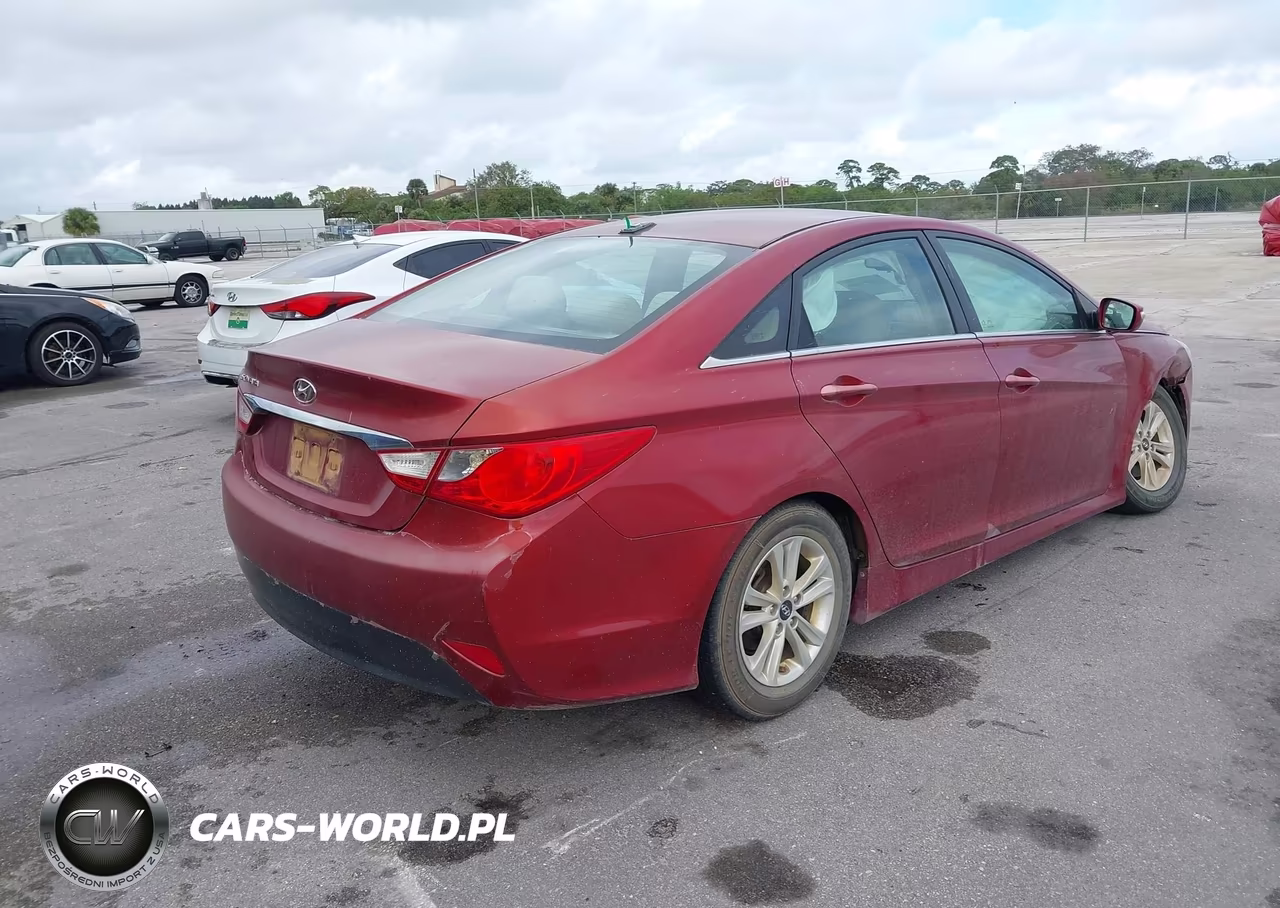 2014 Hyundai Sonata Gls VIN:5NPEB4AC6EH947246 - 4