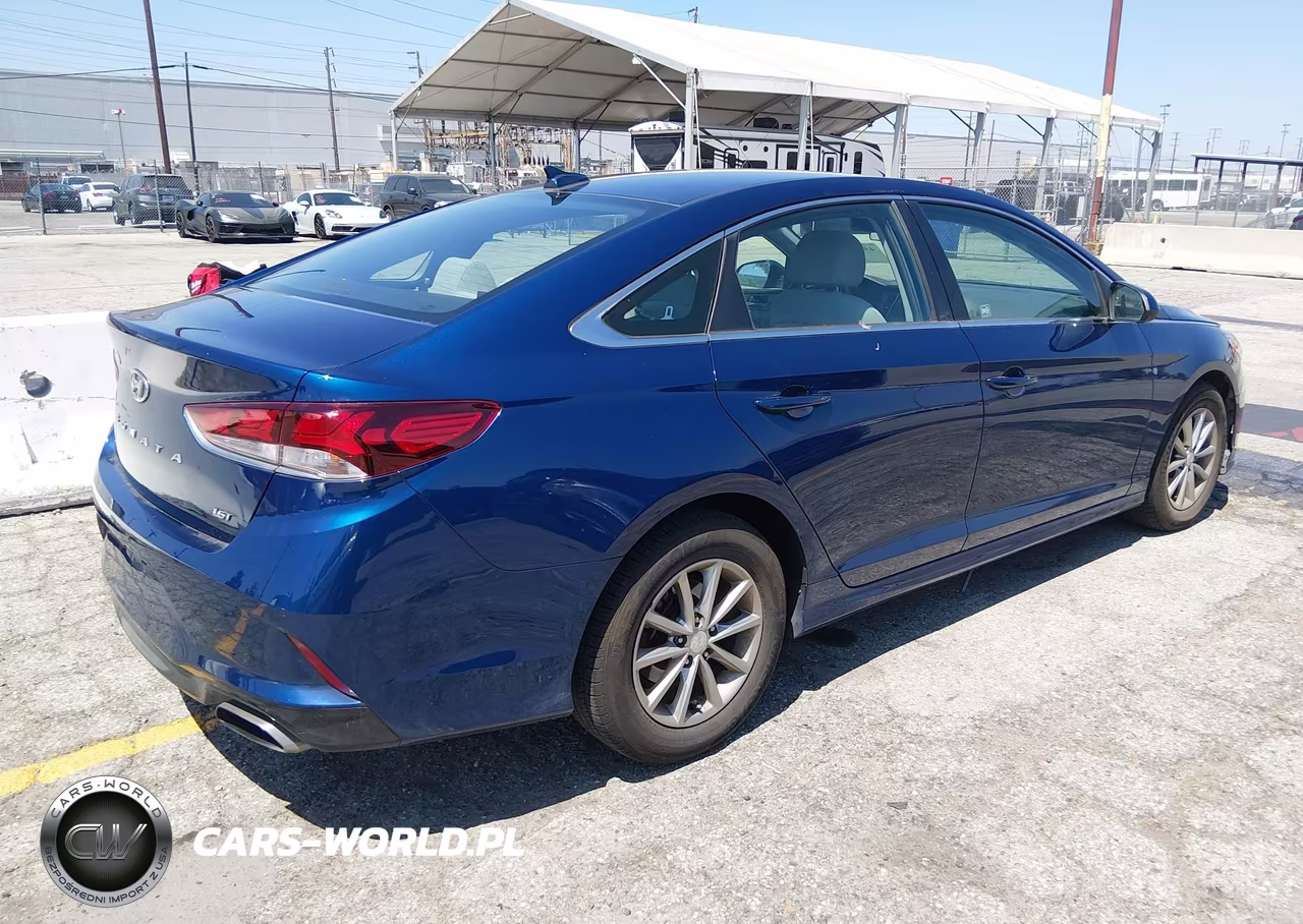 2018 Hyundai Sonata Eco VIN:5NPE24AA3JH711310 - 4