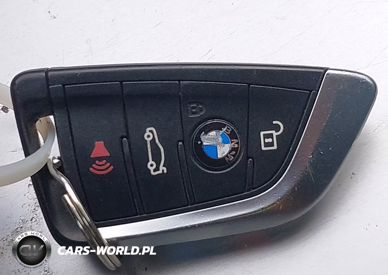 2018 BMW X2 xDrive28I VIN:WBXYJ5C32JEF77027 - 11