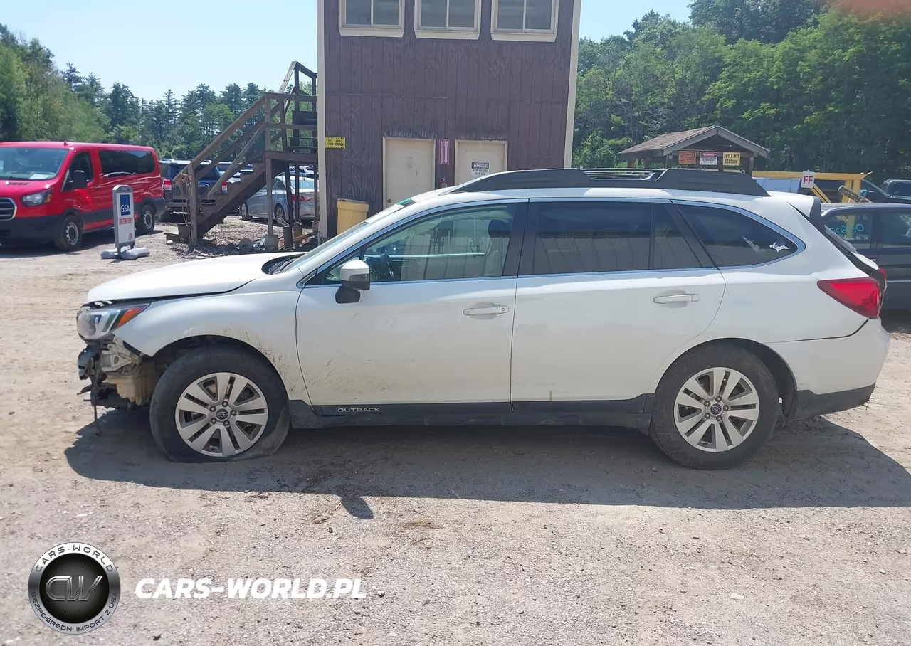 2015 Subaru Outback 2.5I Premium VIN:4S4BSBFC5F3343874 - 14