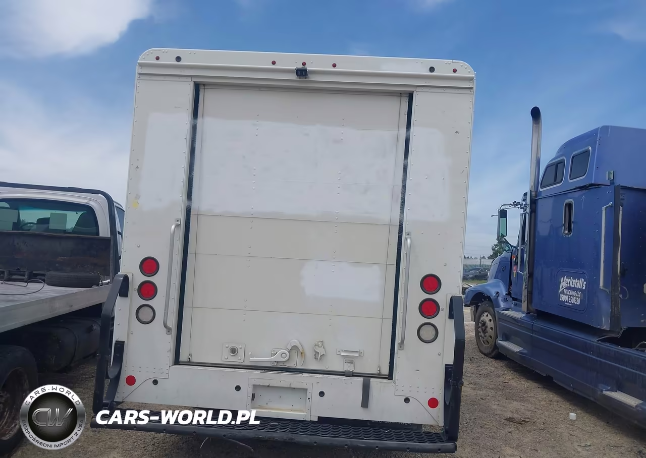2019 Ford E-450 Stripped VIN:1FC3E4K63KDC57253 - 15