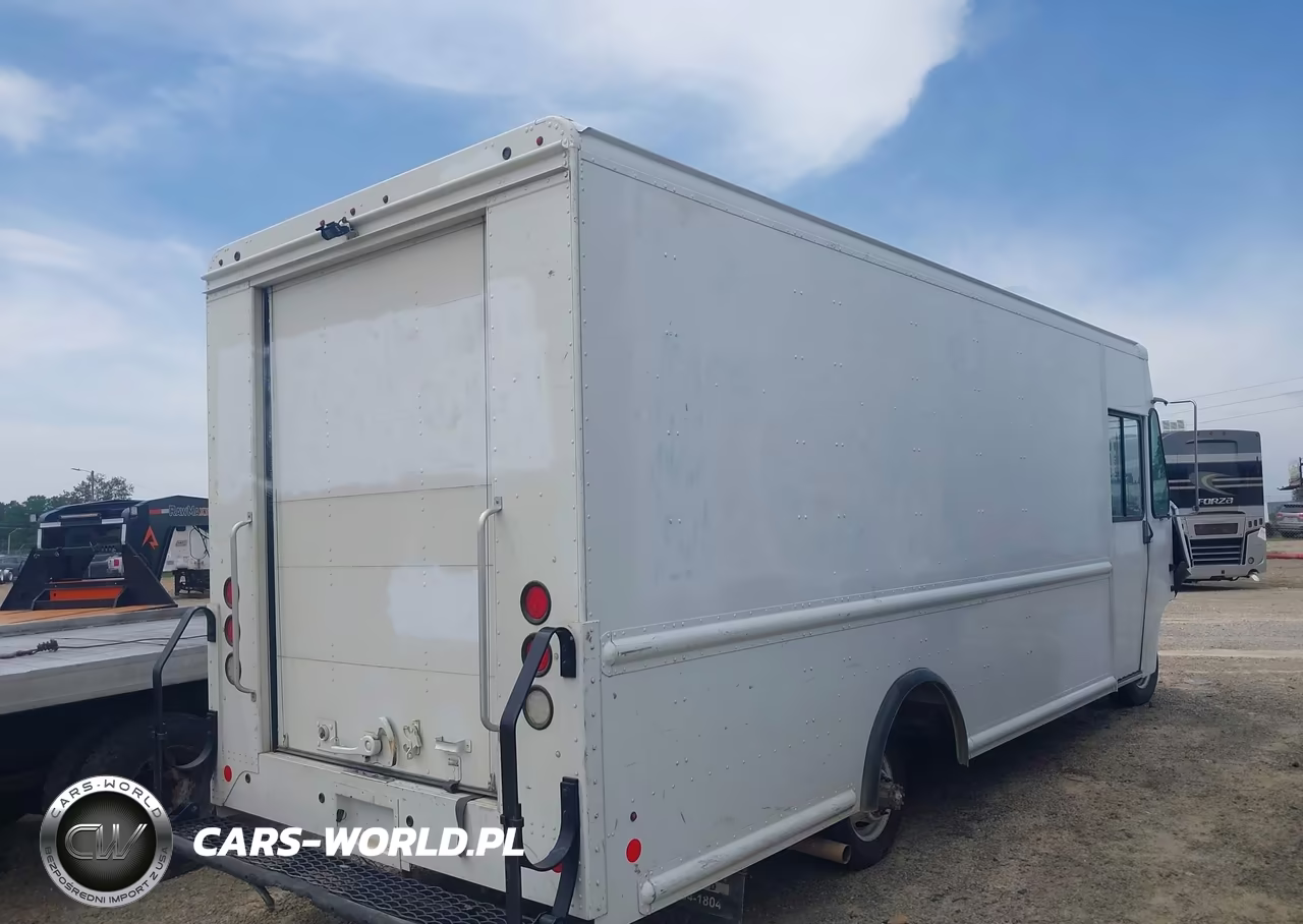 2019 Ford E-450 Stripped VIN:1FC3E4K63KDC57253 - 4