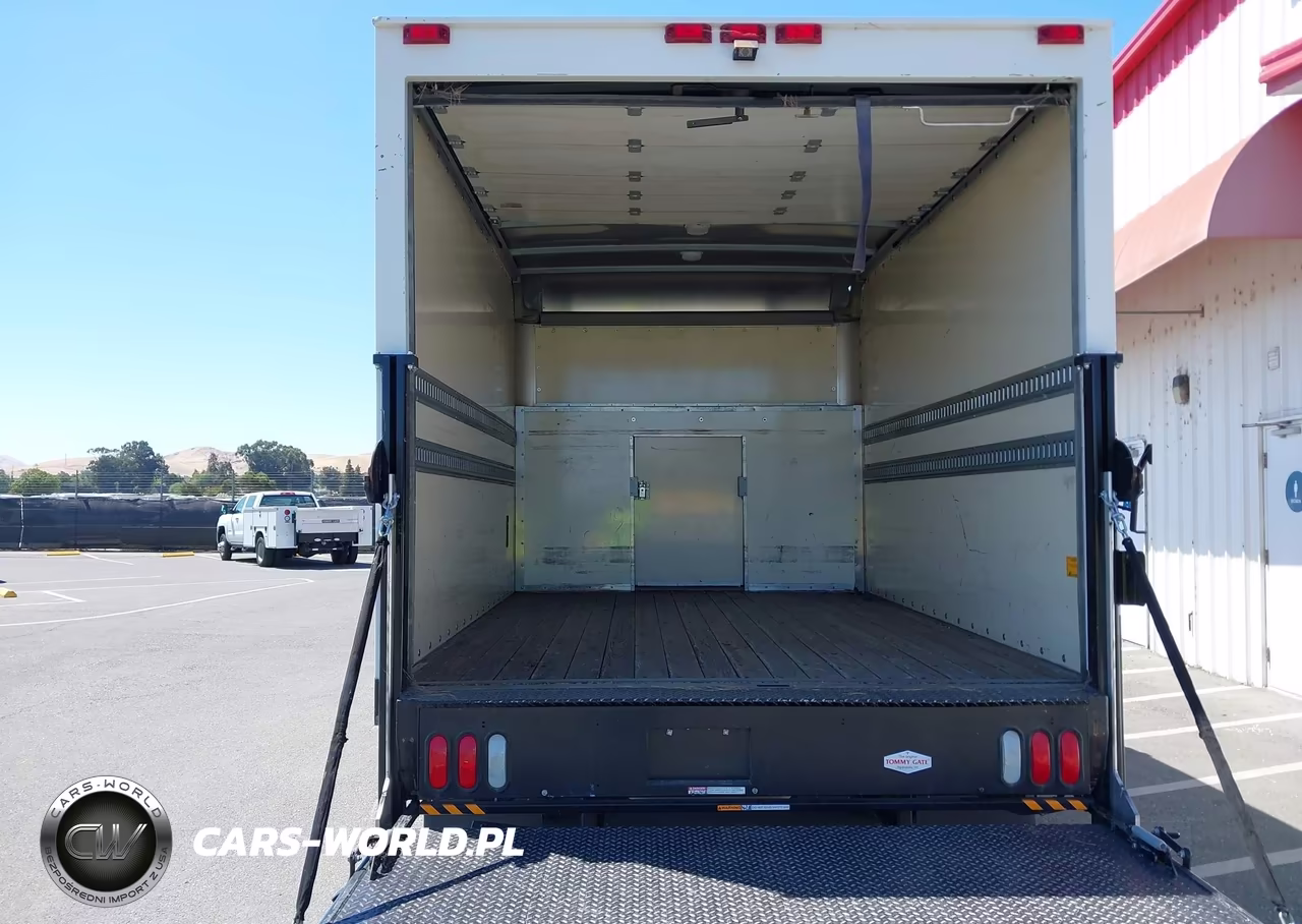 2014 Ford E-350 Cutaway VIN:1FDWE3FL8EDB00373 - 12