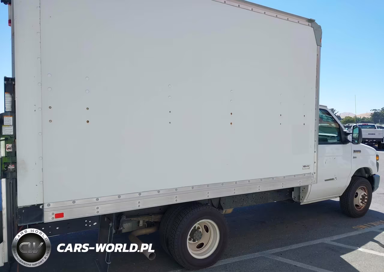 2014 Ford E-350 Cutaway VIN:1FDWE3FL8EDB00373 - 14