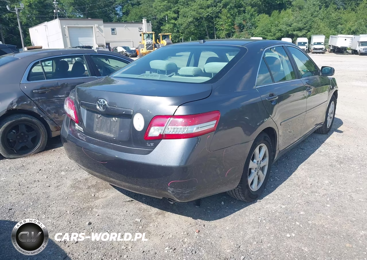 2011 Toyota Camry Le VIN:4T4BF3EK9BR103417 - 4