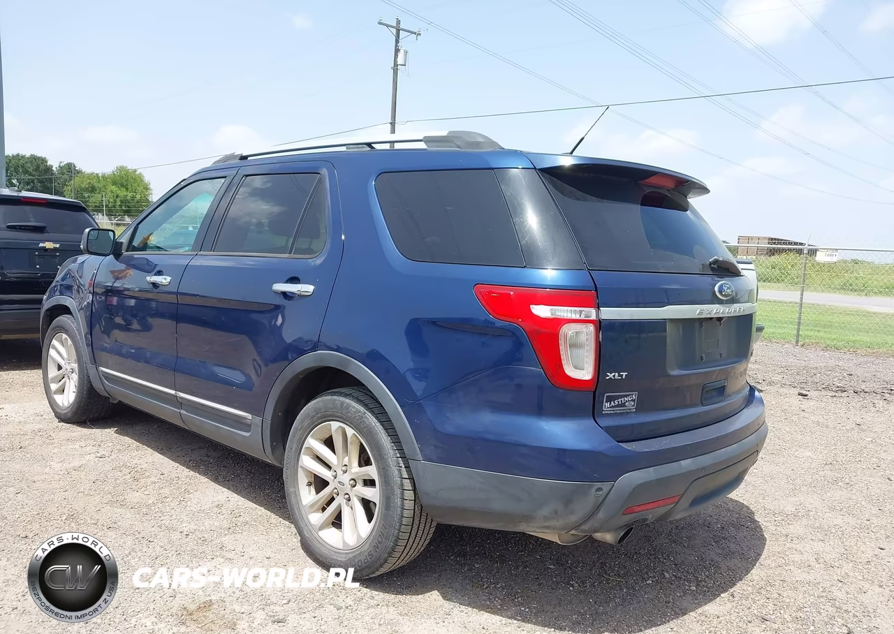 2012 Ford Explorer Xlt VIN:1FMHK7D90CGA17256 - 3