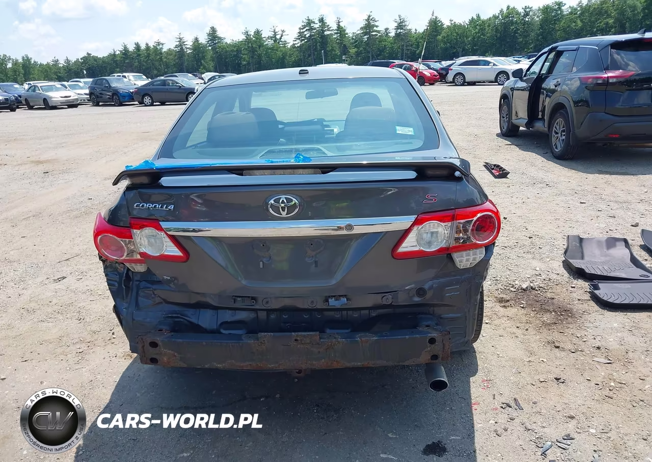 2013 Toyota Corolla S VIN:2T1BU4EE2DC026488 - 16