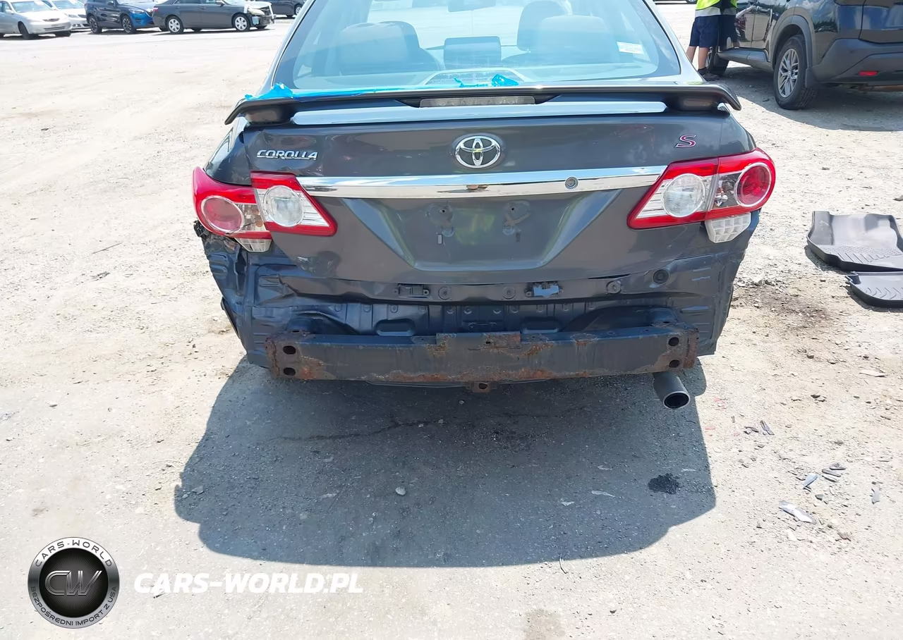 2013 Toyota Corolla S VIN:2T1BU4EE2DC026488 - 6