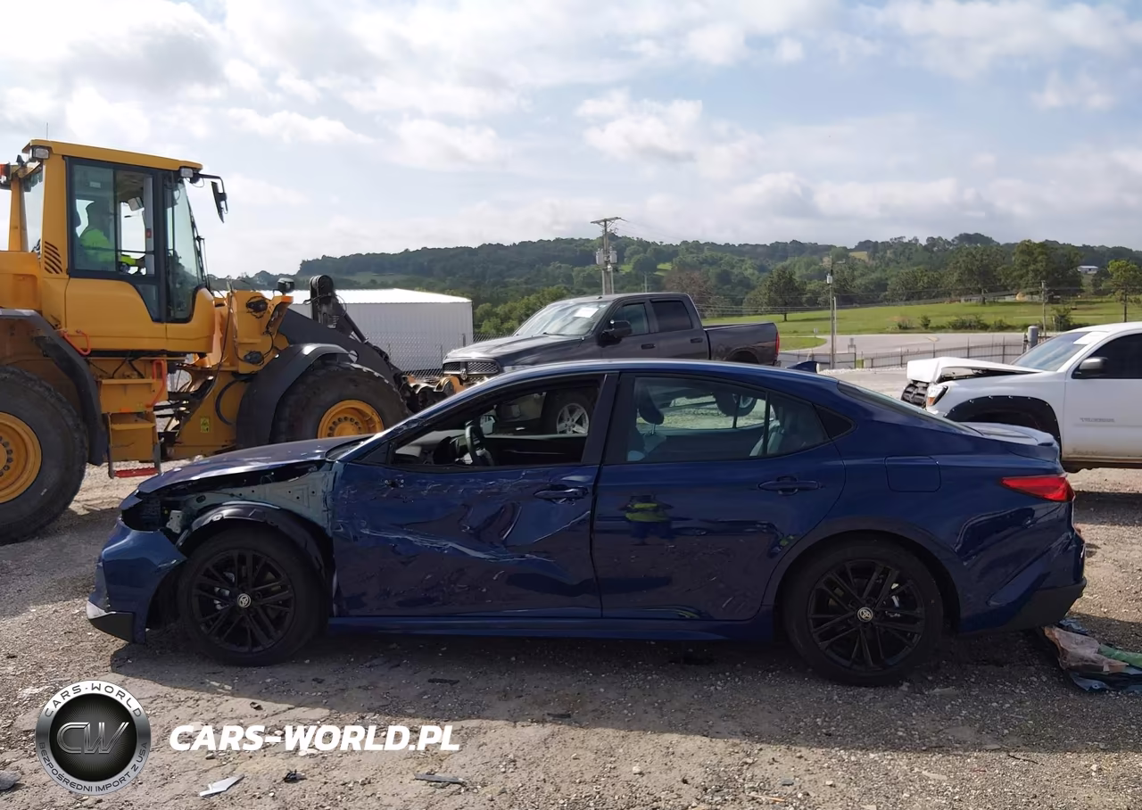 2026 Toyota Camry Se VIN:4T1DAACK8TU319253 - 15