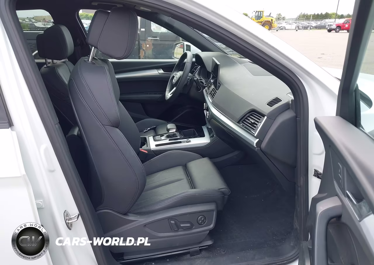2025 Audi Q5 Premium Plus 45 Tfsi S Line Quattro S Tronic VIN:WA1EAAFY0S2057127 - 5