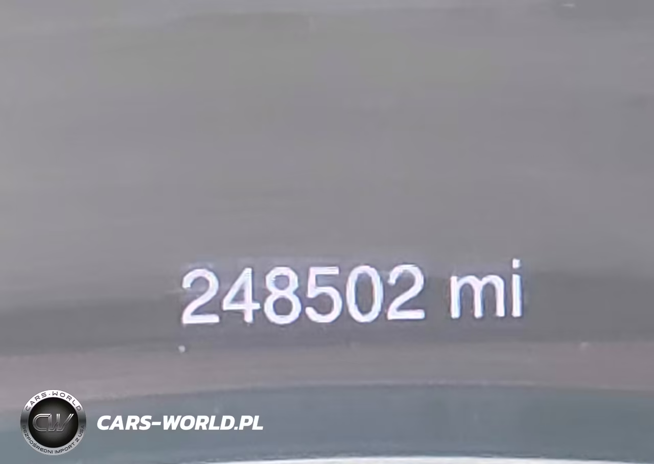 2015 Jeep Grand Cherokee Limited VIN:1C4RJEBG5FC635279 - 16