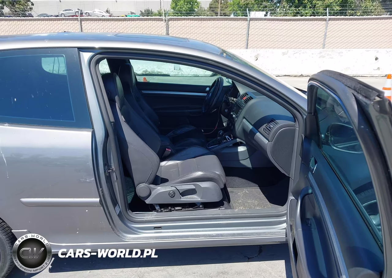 2008 Volkswagen R32 VIN:WVWKC71K98W156054 - 5