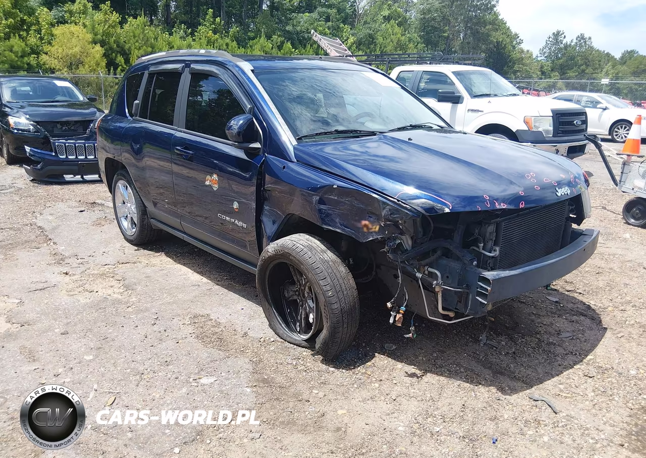 2016 Jeep Compass Latitude – zdjęcie 1 z 17