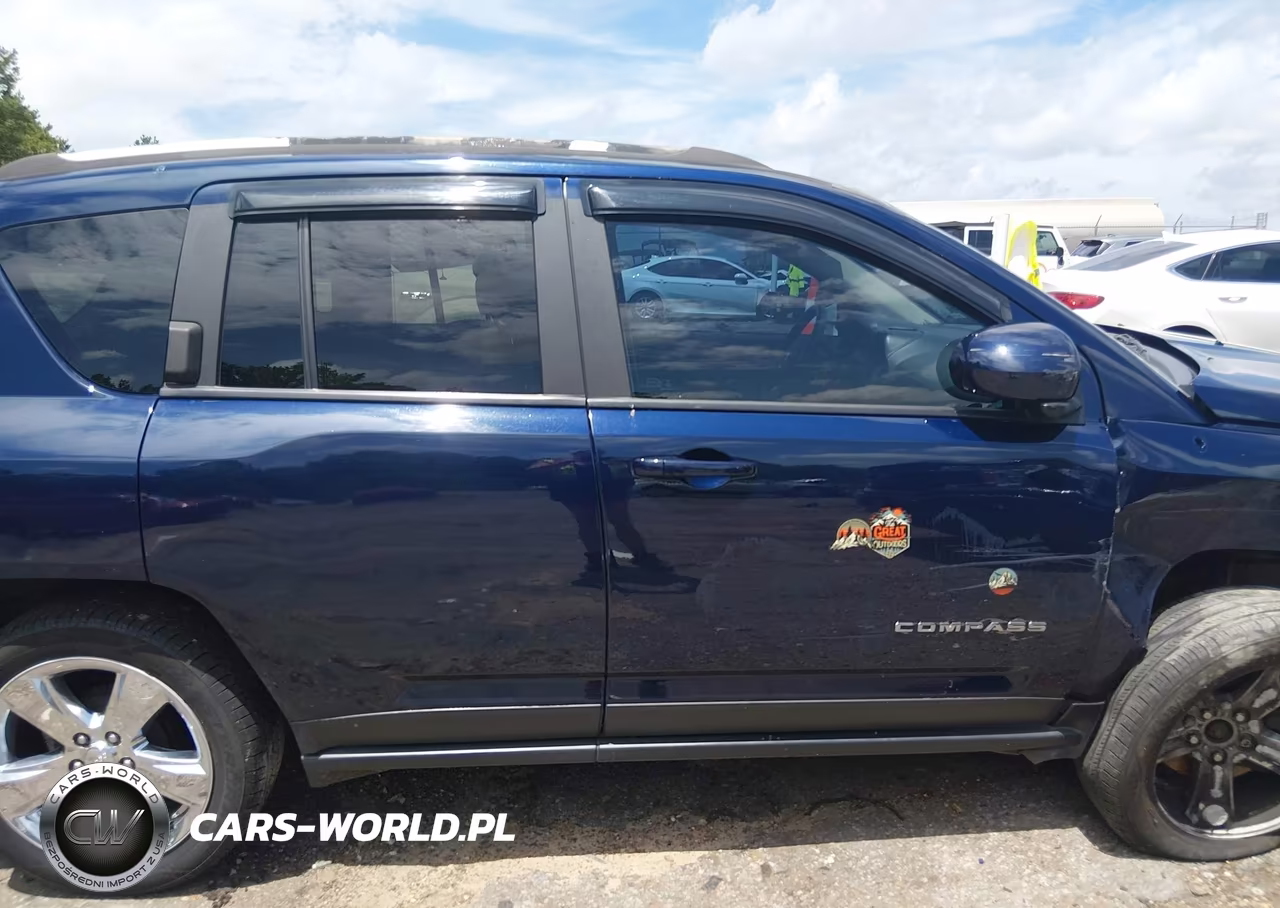 2016 Jeep Compass Latitude VIN:1C4NJCEB6GD582980 - 14