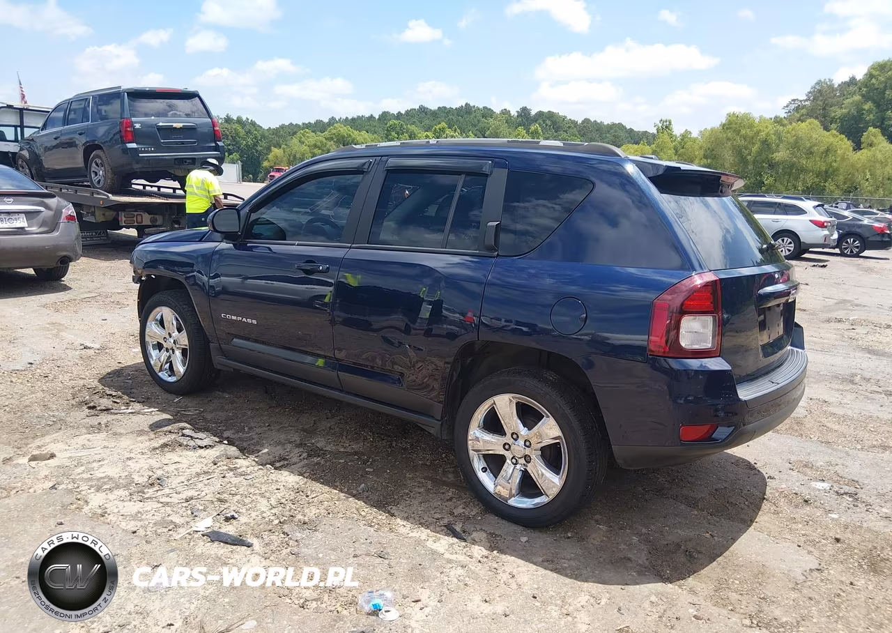 2016 Jeep Compass Latitude VIN:1C4NJCEB6GD582980 - 3