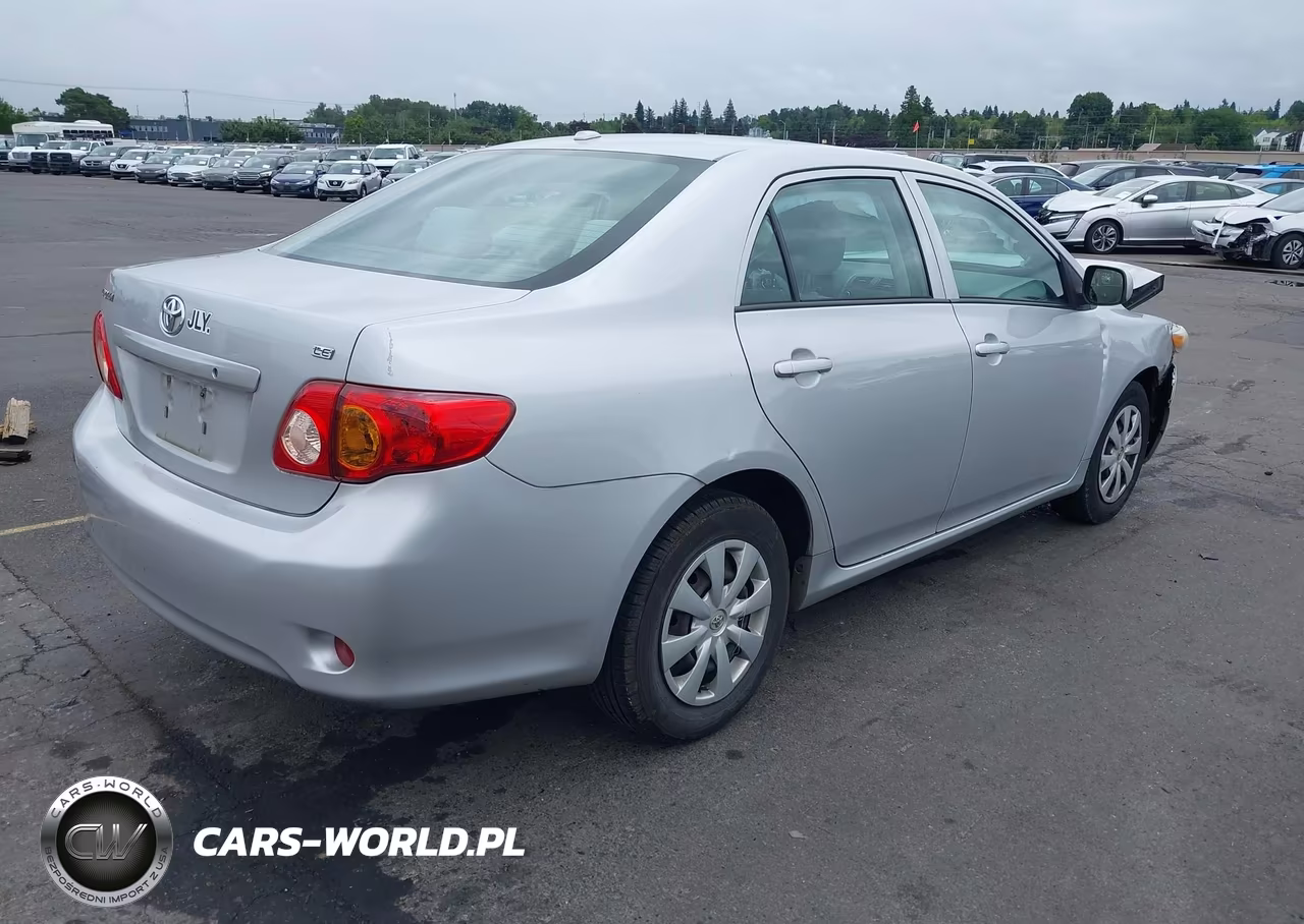 2010 Toyota Corolla Le VIN:2T1BU4EE9AC417424 - 4