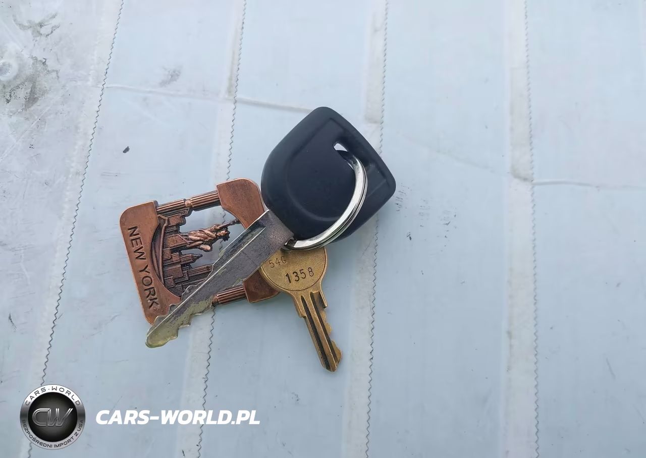 2003 Mazda Mazda6 I VIN:1YVFP80C435M55160 - 11