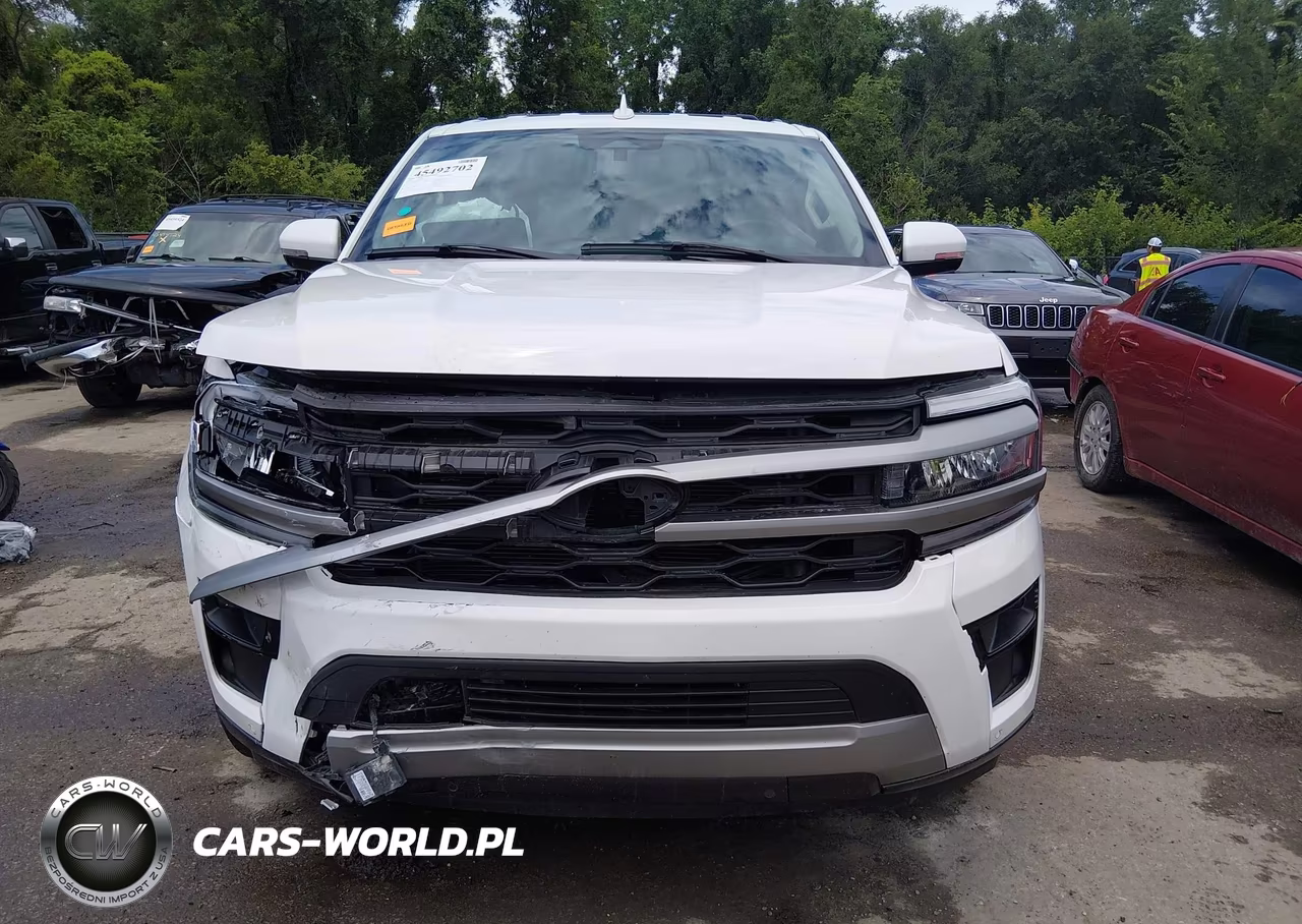 2024 Ford Expedition Xlt VIN:1FMJU1J84REA77694 - 12