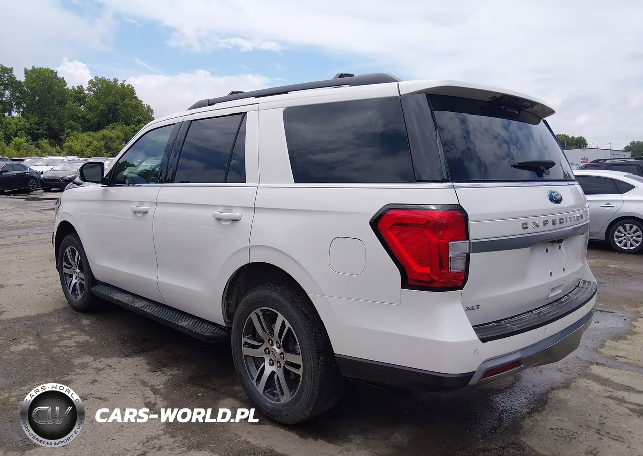 2024 Ford Expedition Xlt VIN:1FMJU1J84REA77694 - 3