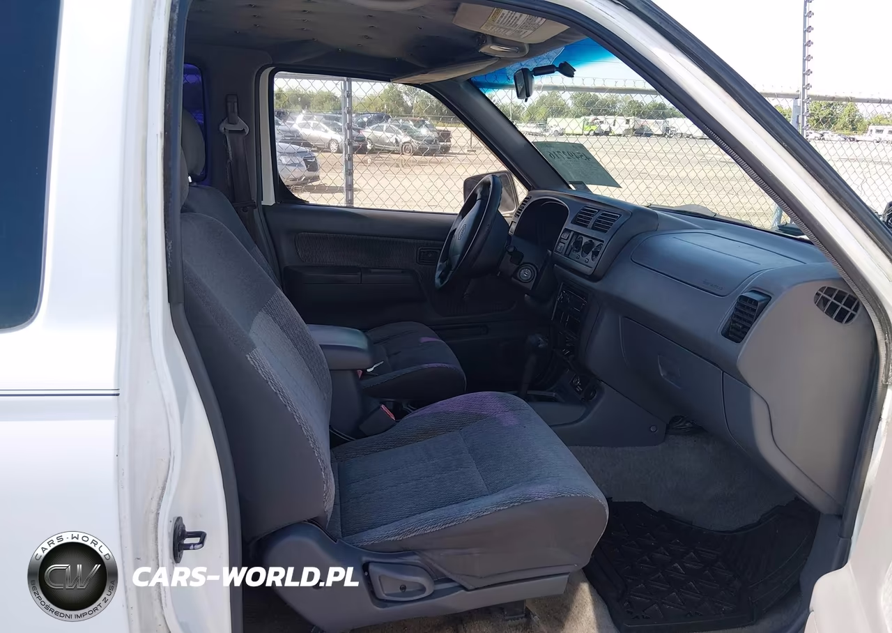 2000 Nissan Frontier 2Wd Se-Xe VIN:1N6ED26T4YC401453 - 5